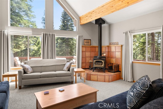 Detail Gallery Image 9 of 46 For 120 Top of the West Dr., Chester,  CA 96020 - 3 Beds | 2 Baths