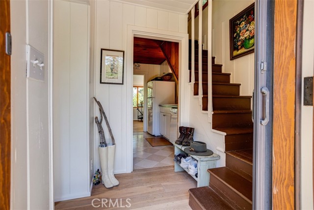433 Milburn Road, Lake Arrowhead CA: https://media.crmls.org/medias/5976bce0-64b4-43e7-bd04-2d5865096397.jpg