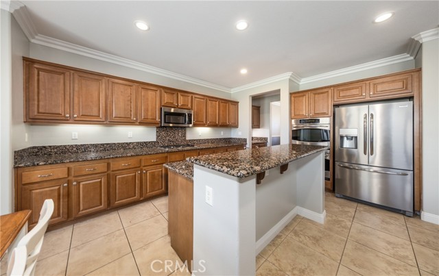 1244 Sea Lavender Lane, Beaumont CA: https://media.crmls.org/medias/5976cc57-c582-431a-b980-f0e650709190.jpg