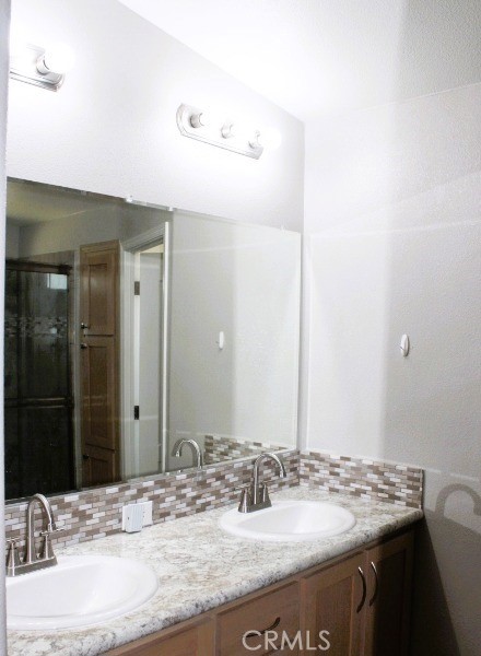 29021 Bouquet Canyon Road, Saugus CA: https://media.crmls.org/medias/5976ded3-f939-4ec1-87b7-39ee2787d4cd.jpg