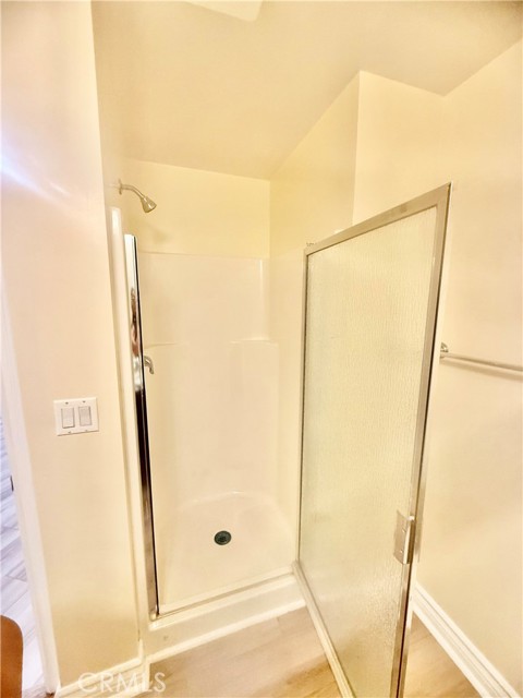 Detail Gallery Image 11 of 12 For 18822 Vintage, Northridge,  CA 91324 - 1 Beds | 1 Baths