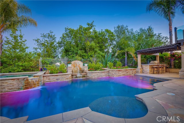 4 Sugarpine Drive, Trabuco Canyon CA: https://media.crmls.org/medias/5977f43f-09da-46a9-a87e-64645c117b3c.jpg