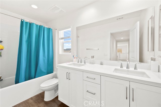 29550 Woodcreek Trail, Winchester CA: https://media.crmls.org/medias/59786911-adf2-41fb-89a8-aba9a7ce6dc2.jpg