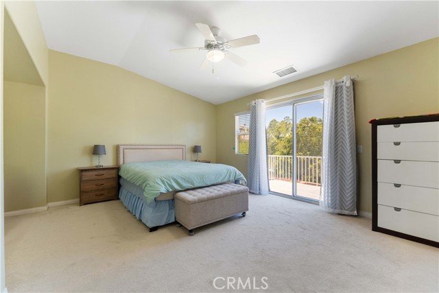 Detail Gallery Image 15 of 35 For 27952 Agapanthus Ln, Valencia,  CA 91354 - 3 Beds | 2/1 Baths