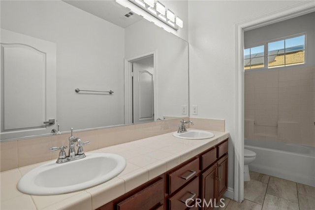 Detail Gallery Image 27 of 46 For 12 via De La Valle, Lake Elsinore,  CA 92532 - 5 Beds | 3 Baths