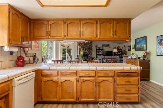 Detail Gallery Image 13 of 39 For 66 Terrace Hill Drive, Paso Robles,  CA 93446 - 3 Beds | 2 Baths