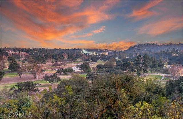 1812 Linda Vista Avenue, Pasadena CA: https://media.crmls.org/medias/5979736c-d3d0-42e3-a771-839fd2968f6b.jpg