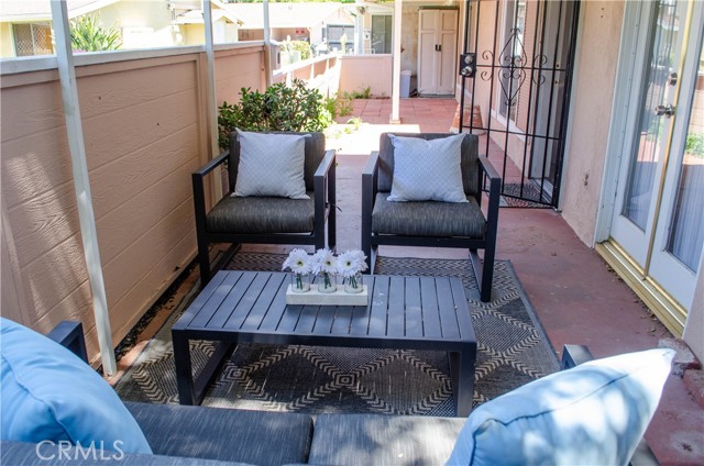 19152 Avenue Of The Oaks, Newhall CA: https://media.crmls.org/medias/597af4b6-3486-49cc-8b57-9556e311981d.jpg
