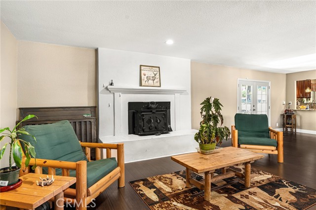 Detail Gallery Image 15 of 67 For 520 Fir St., Paradise,  CA 95969 - 5 Beds | 3/1 Baths