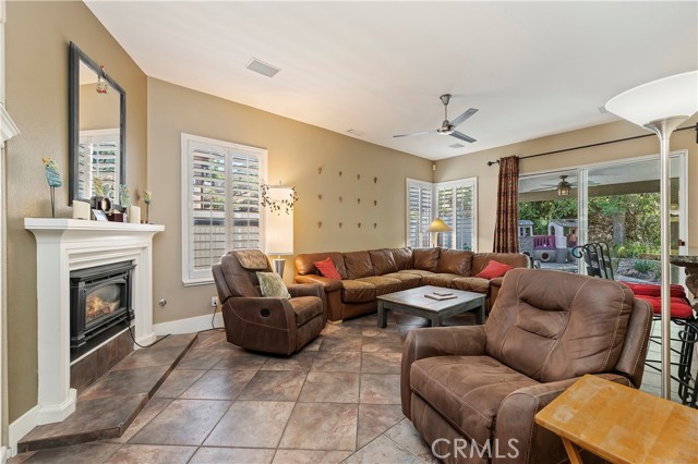 Detail Gallery Image 21 of 51 For 3114 Veranda Ln, Corona,  CA 92882 - 4 Beds | 3/1 Baths