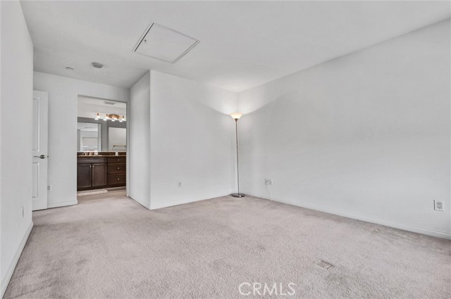 8620 Belford Avenue, Los Angeles CA: https://media.crmls.org/medias/597c0b9e-337e-4ed1-8f72-f297f14ec07f.jpg