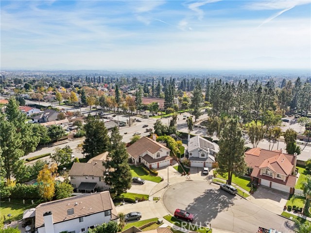 Detail Gallery Image 13 of 52 For 1214 Miller Ct, Upland,  CA 91784 - 4 Beds | 3 Baths