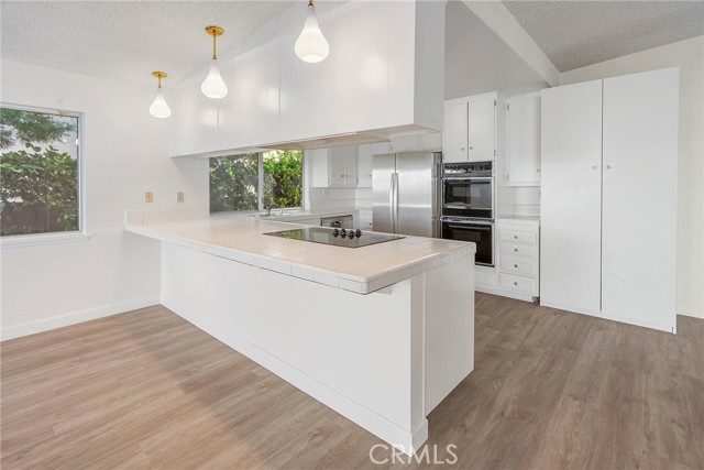 Detail Gallery Image 15 of 26 For 27850 Longhill, Rancho Palos Verdes,  CA 90275 - 4 Beds | 2/1 Baths