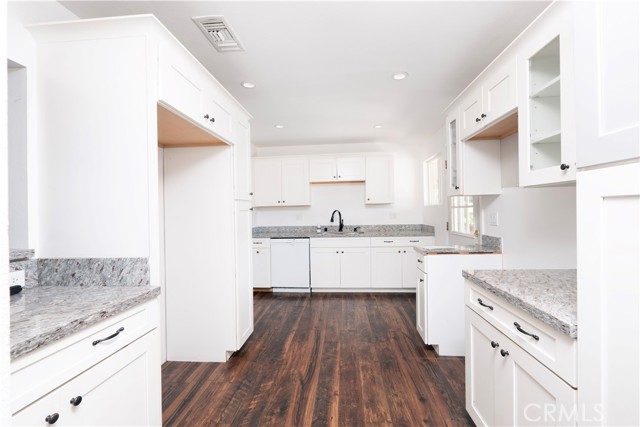 Detail Gallery Image 12 of 41 For 4739 N Conwell Ave, Covina,  CA 91722 - 4 Beds | 2 Baths