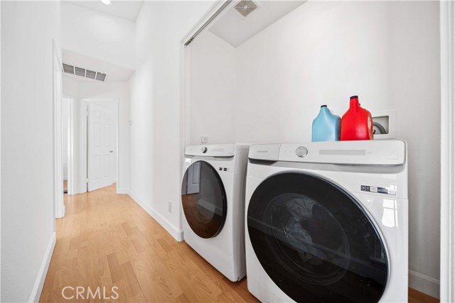 Detail Gallery Image 20 of 38 For 13050 Arborwalk Ln, Tustin,  CA 92782 - 3 Beds | 2/1 Baths