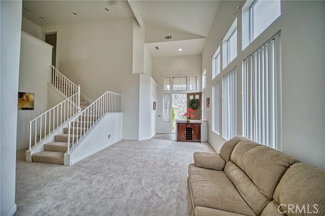 Detail Gallery Image 8 of 46 For 33441 Warwick Hills Rd, Yucaipa,  CA 92399 - 4 Beds | 2/1 Baths