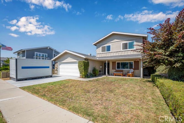 Detail Gallery Image 3 of 60 For 4765 Ironwood Ave, Seal Beach,  CA 90740 - 4 Beds | 3 Baths