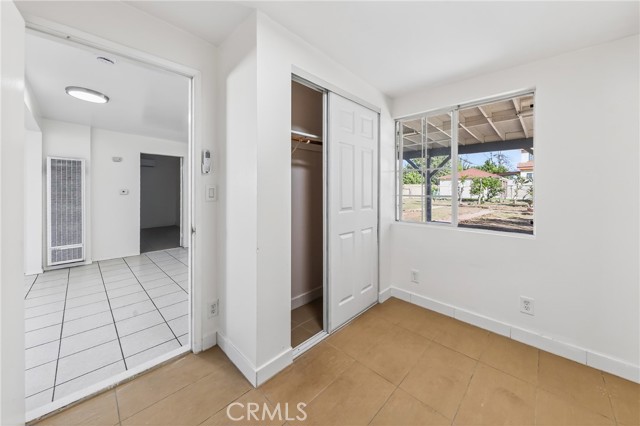 Image 20 of 31 For 417 Emerson Avenue