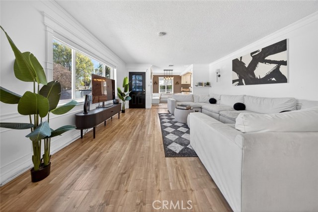 Detail Gallery Image 18 of 61 For 14942 Bryant, Panorama City,  CA 91402 - 3 Beds | 2 Baths