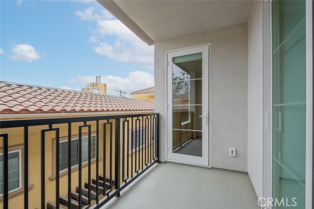10218 Fernglen, Tujunga CA: https://media.crmls.org/medias/597f88fe-d944-49fc-857d-5eb9c4beed8c.jpg