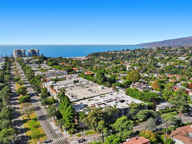 Detail Gallery Image 36 of 41 For 222 7th, Santa Monica,  CA 90402 - 2 Beds | 2 Baths