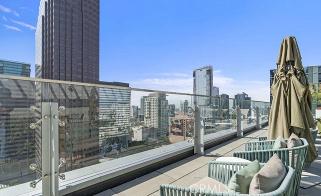 Detail Gallery Image 19 of 26 For 877 Francisco #3003,  Los Angeles,  CA 90017 - 1 Beds | 1 Baths