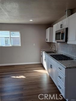 Detail Gallery Image 4 of 9 For 44290 Glenraven, Lancaster,  CA 93535 - 1 Beds | 1 Baths