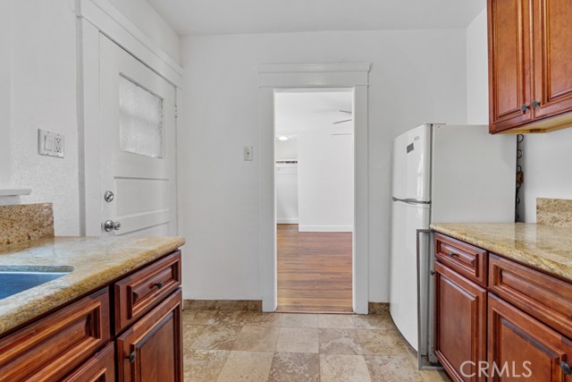 234 Lime Avenue, Long Beach CA: https://media.crmls.org/medias/598107ea-43cc-4609-bc46-d606f647e6a6.jpg