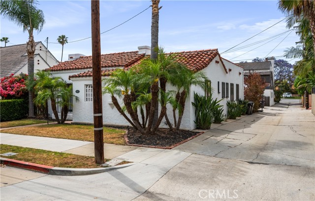 Detail Gallery Image 36 of 38 For 5022 E Broadway, Long Beach,  CA 90803 - 2 Beds | 2 Baths