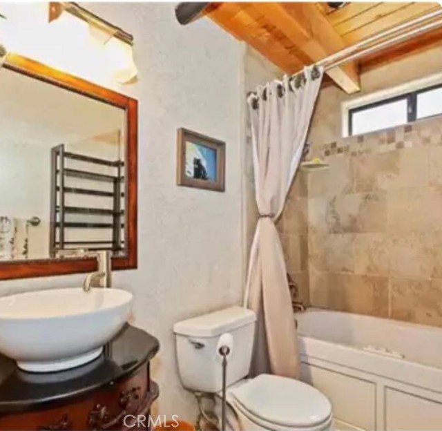 605 Kean Way, Big Bear City CA: https://media.crmls.org/medias/5981a8b2-c075-4a11-9c58-97e23bcb9541.jpg