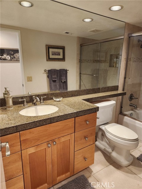 Image 13 of 43 For 41786 Woodhaven Drive