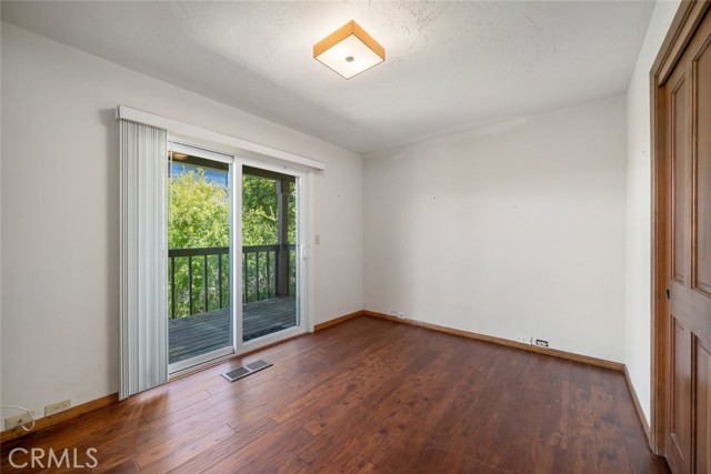 373 Bristol Street, Cambria CA: https://media.crmls.org/medias/59828b6d-7180-40cd-8a2d-8e1c7a3a1d67.jpg