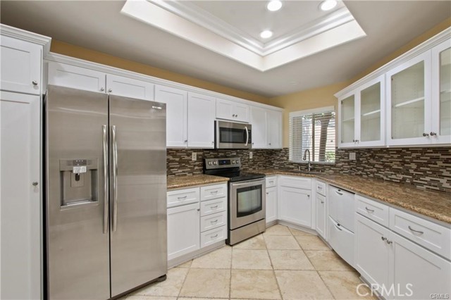 Detail Gallery Image 3 of 14 For 118 Baycrest Ct, Newport Beach,  CA 92660 - 3 Beds | 3 Baths