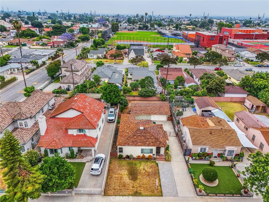 https://media.crmls.org/medias/59836987-756b-463a-bc32-e5f92f0cb803.jpg?preset=X-Large