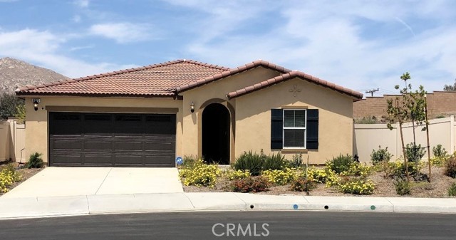 9575 Trailhead Ln, Moreno Valley, CA 92557