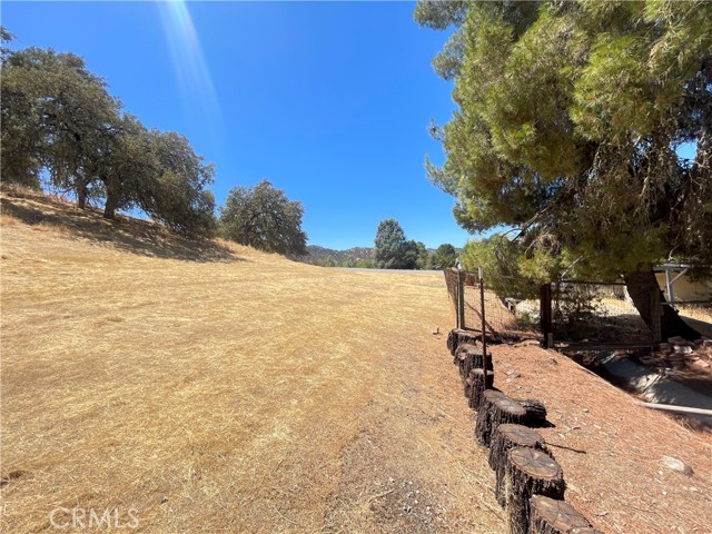 Detail Gallery Image 8 of 23 For 2964 Little Creek Ln., Paso Robles,  CA 93446 - 3 Beds | 2 Baths