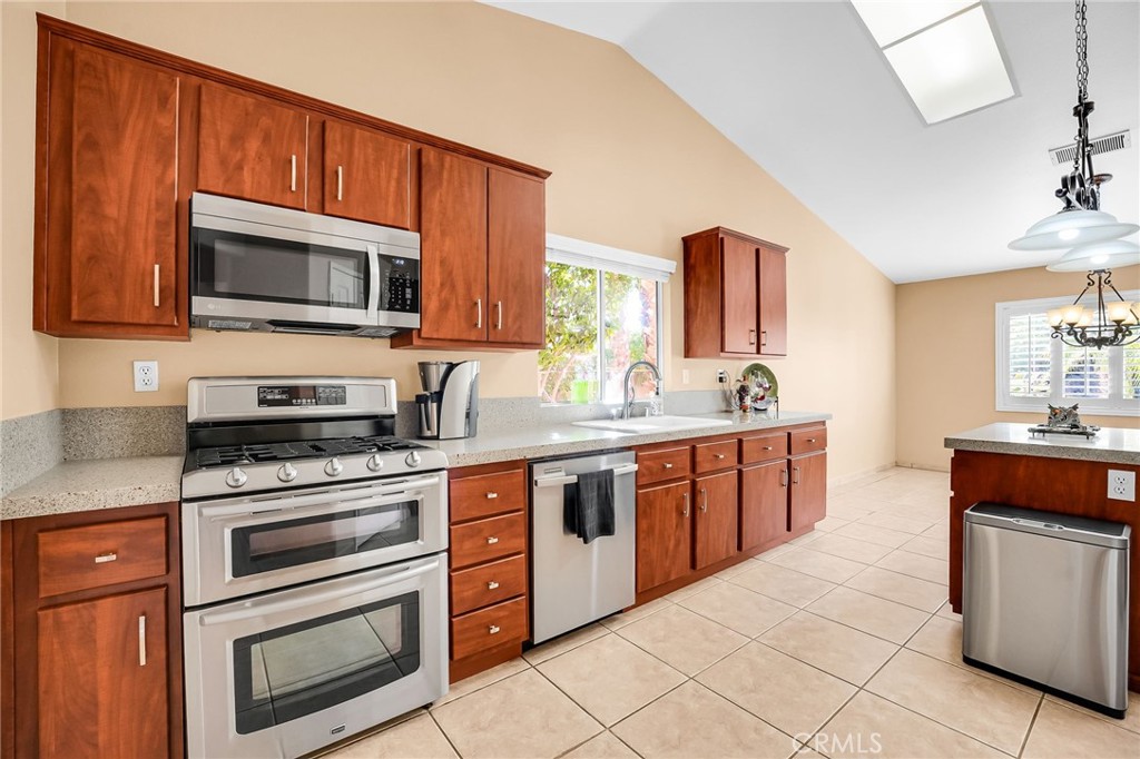 MLS #IG25265677 image #16