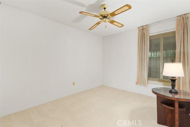 2797 Persimmon Place, Riverside CA: https://media.crmls.org/medias/5984ba1c-517a-4cbc-bfb8-19a7344131c0.jpg