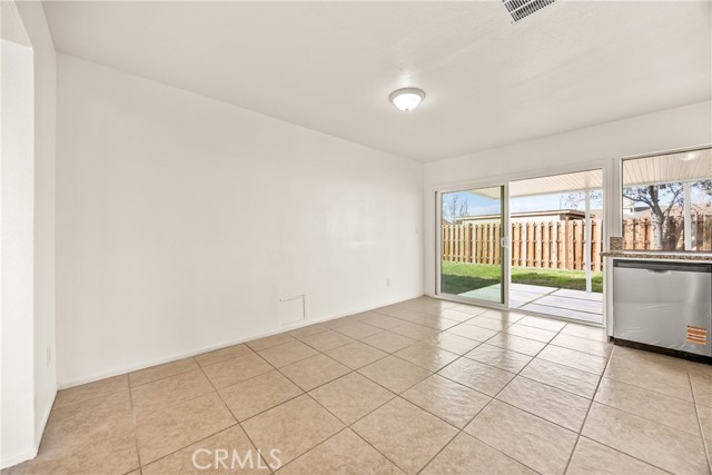 Detail Gallery Image 10 of 32 For 3521 W Avenue K13, Lancaster,  CA 93536 - 4 Beds | 2 Baths