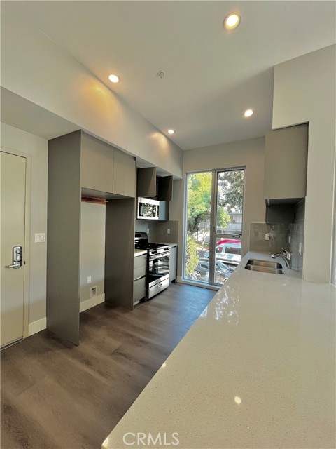 Detail Gallery Image 6 of 21 For 1223 N Hayworth Ave #5,  West Hollywood,  CA 90046 - 1 Beds | 1 Baths