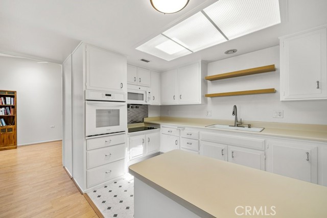 Detail Gallery Image 19 of 37 For 13271 Del Monte Dr M14-33j,  Seal Beach,  CA 90740 - 2 Beds | 1 Baths