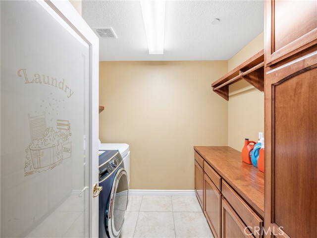 Detail Gallery Image 24 of 45 For 9521 Arrowhead Ct, Phelan,  CA 92371 - 4 Beds | 3 Baths