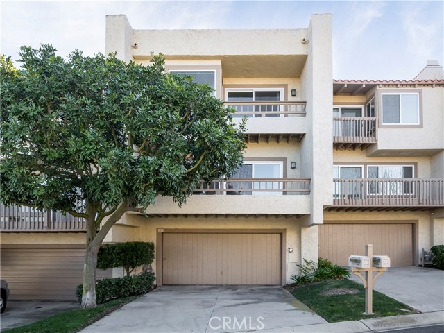 103 Hilltop Circle, Rancho Palos Verdes, California 90275, 2 Bedrooms Bedrooms, ,1 BathroomBathrooms,Residential,Sold,Hilltop,SB17024596