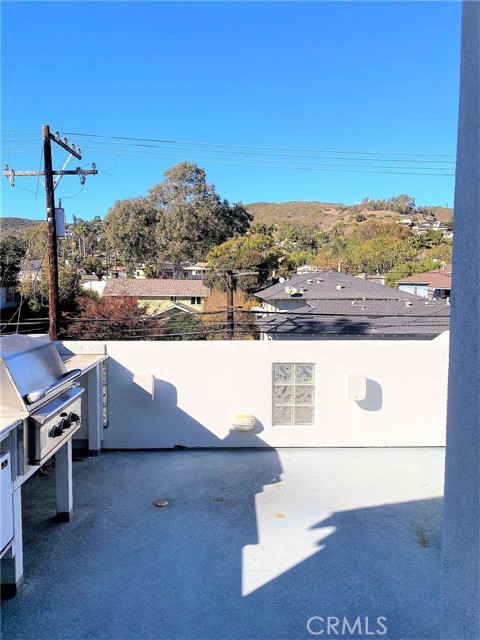 Detail Gallery Image 17 of 20 For 244 Cliff Dr #3,  Laguna Beach,  CA 92651 - 2 Beds | 2/1 Baths