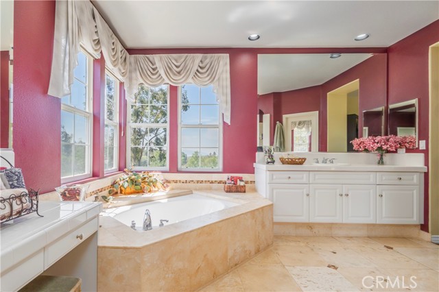 Detail Gallery Image 20 of 59 For 1515 S Westridge Rd, West Covina,  CA 91791 - 5 Beds | 4/1 Baths