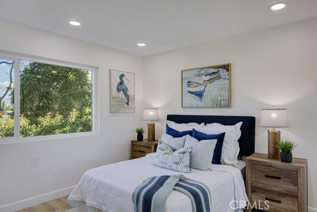 5499 Paseo Del Lago W, Laguna Woods CA: https://media.crmls.org/medias/598b50bd-7f8a-433f-9e87-074d07116567.jpg