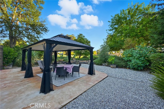 Detail Gallery Image 32 of 46 For 19453 Mountain Meadow North, Hidden Valley Lake,  CA 95467 - 3 Beds | 2 Baths