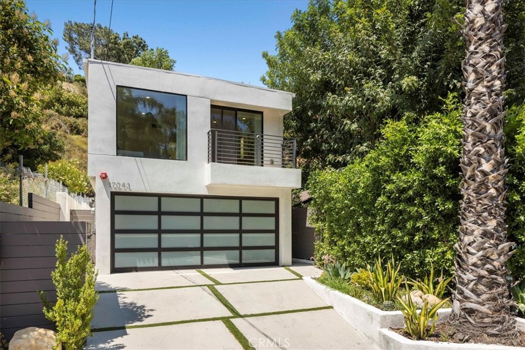 17043 Cotter Place, Encino, CA 91436