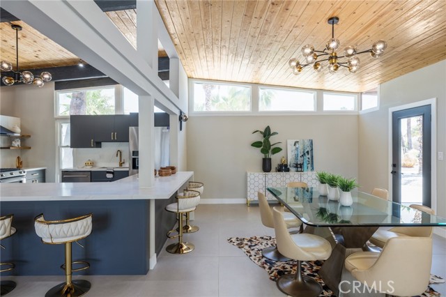 Detail Gallery Image 12 of 33 For 2199 N Berne Dr, Palm Springs,  CA 92262 - 3 Beds | 2/1 Baths