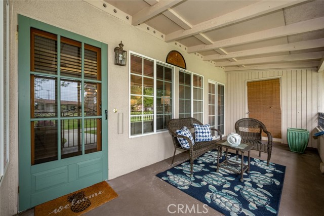1621 Interlachen, Seal Beach CA: https://media.crmls.org/medias/598d2717-0d75-4a60-8c65-7a8c55e97b8f.jpg